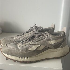 Reebok Womans Taupe & Cream Suede Nylon Sneakers